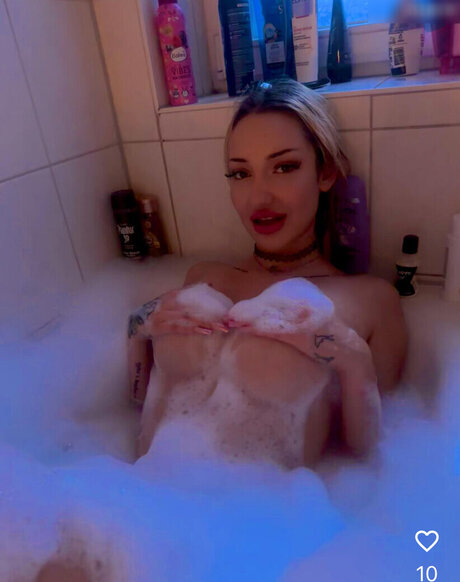 native onlyfans top gallery