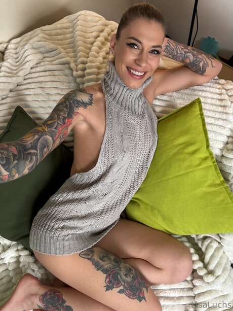 Lisa Luchs sexy model img