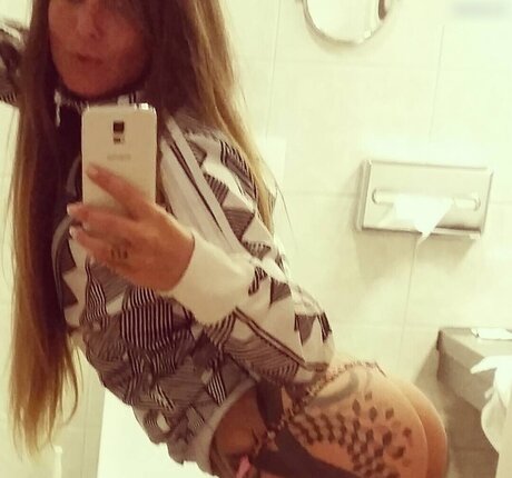 Schwesta Ewa star top img