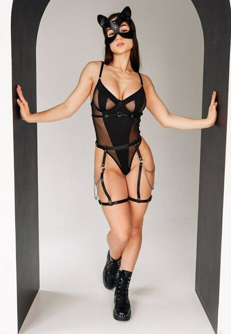 al9300 naked model images