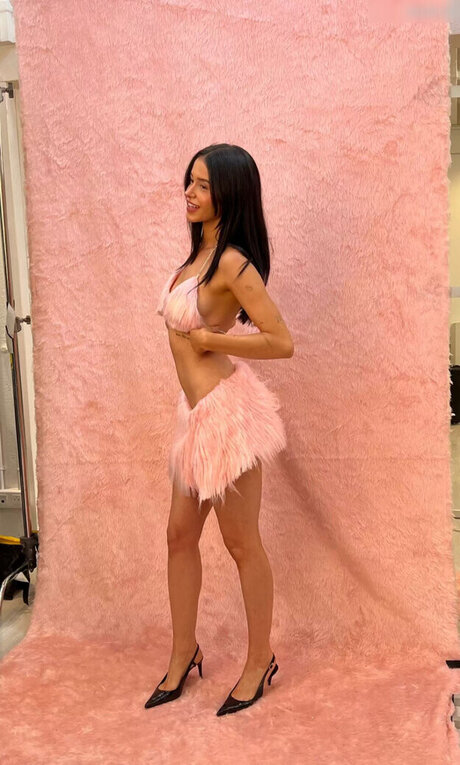 L a Elui pornstar xxx images