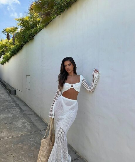 Ashleigh Menin model perfect photos