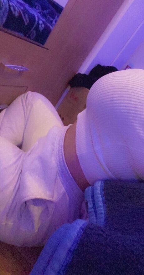 cute shemale onlyfans sexy naked images