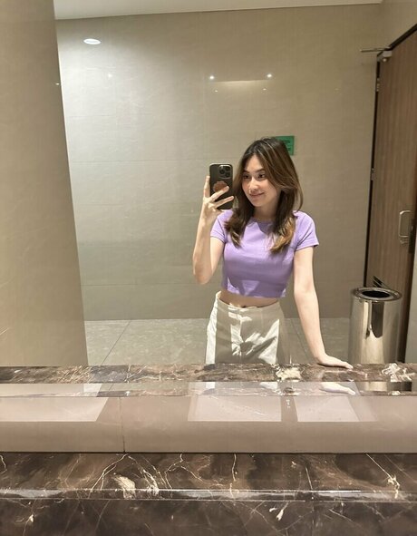 Swansage adult star pic