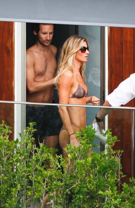 Gisele B ndchen pornographic model img