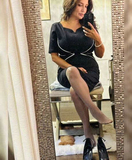 latinaseven7 star hd pic