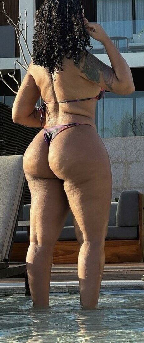 thigh onlyfans free naked image