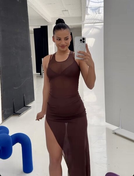 Ivana Santacruz hot pornstar pics