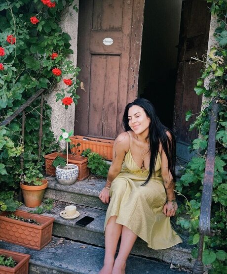 Vendewaa model nudes pictures
