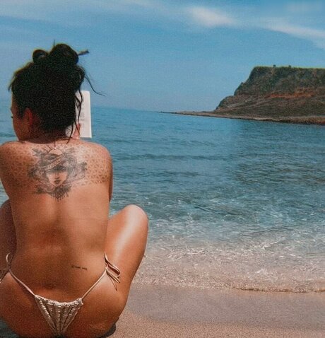 Vendewaa adult star archive