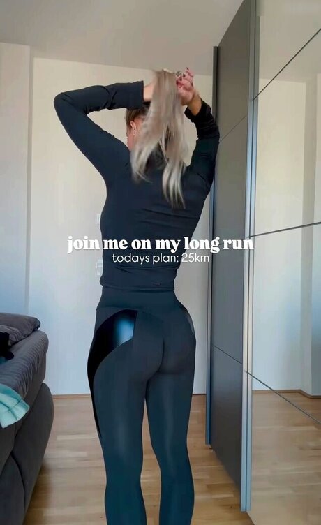 Julia Baessler porn star pic