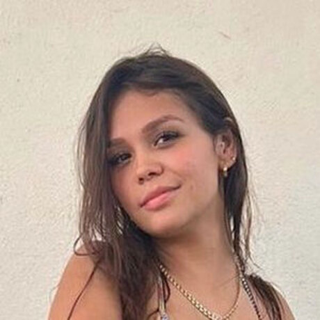 Karla Barrera star hot picture