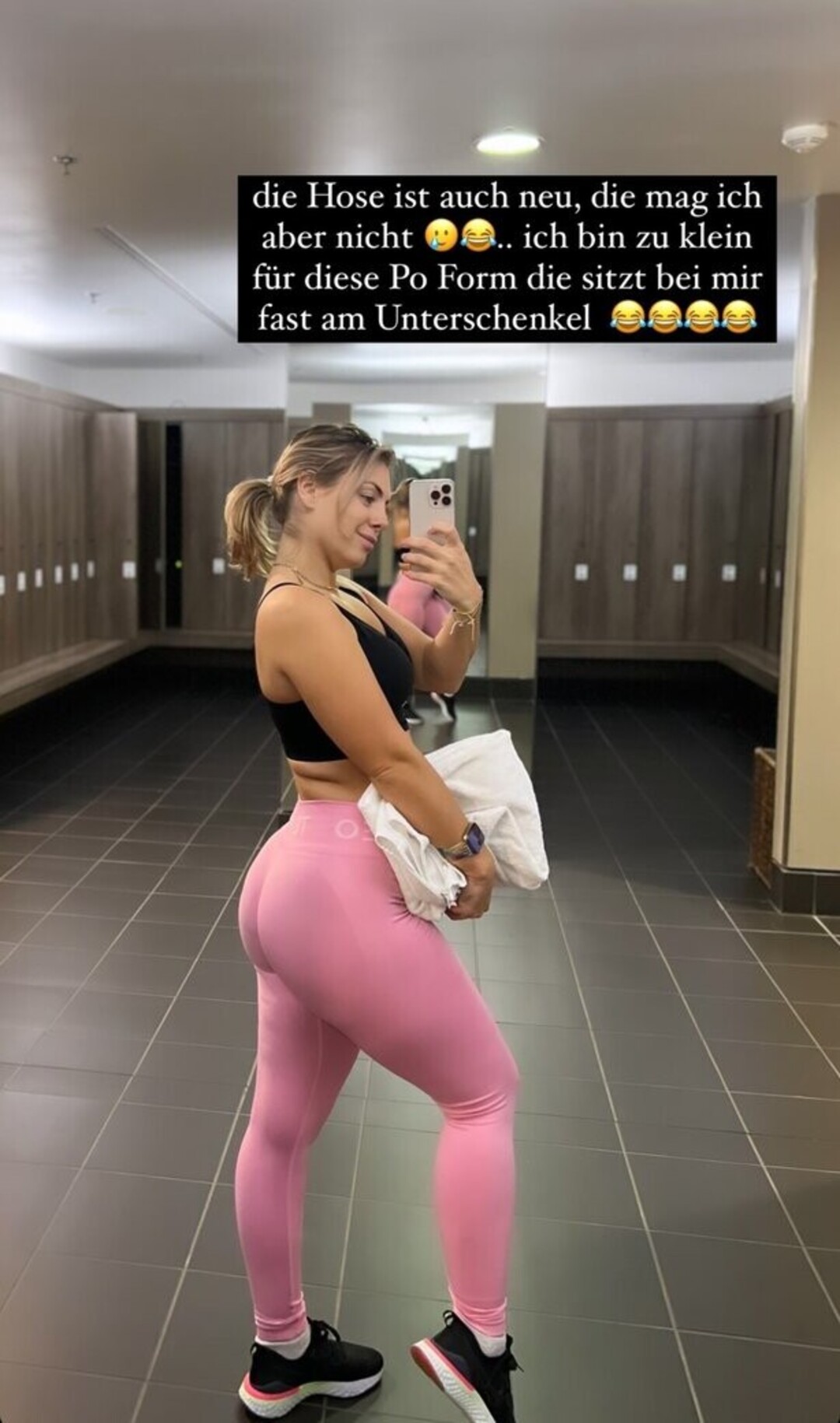 Chany Dakota sexy star image