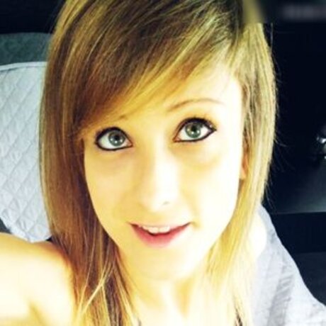 Alice Kinkycat model perfect pictures