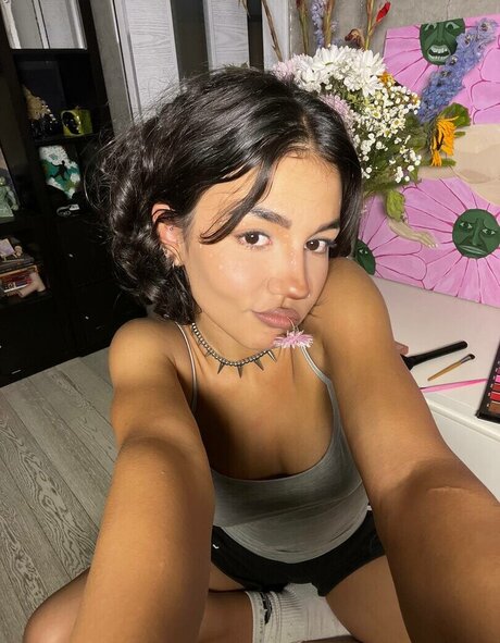 Yashankulova sex actress img