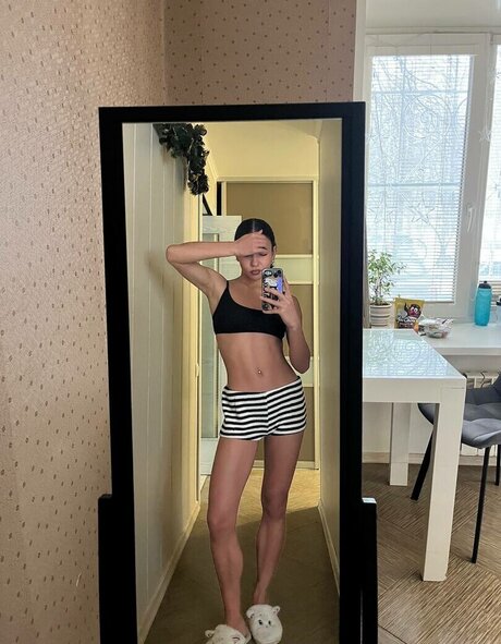 Yashankulova model xxx pics