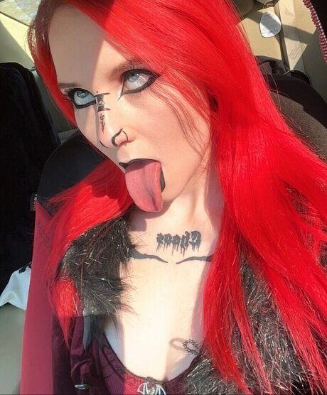 20 years old onlyfans pornographic archive