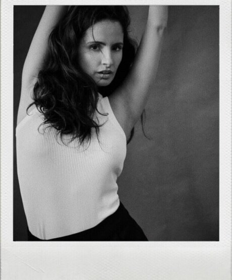 Amanda De Godoi star perfect pics