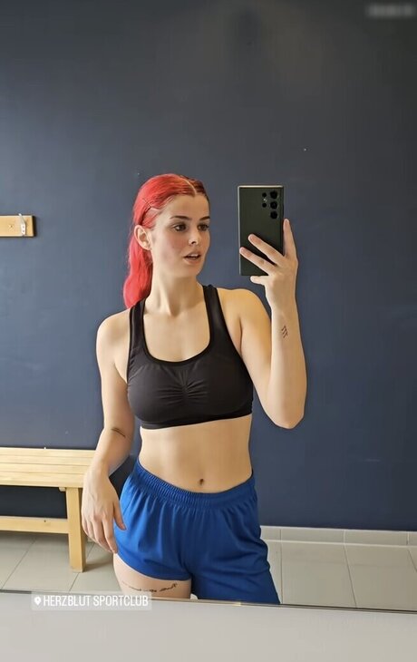 anna gazanis top profile image