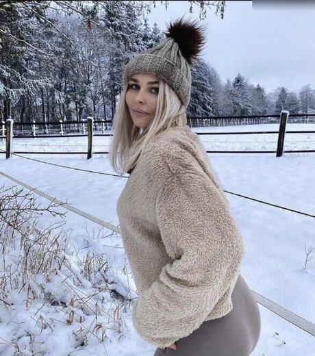 Jana Riva star top pictures
