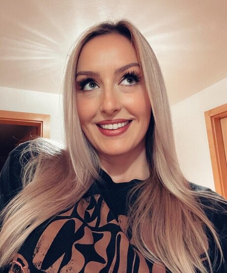 Alicia Joe pornstar art pic