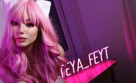 Teya feyt exclusive star pics