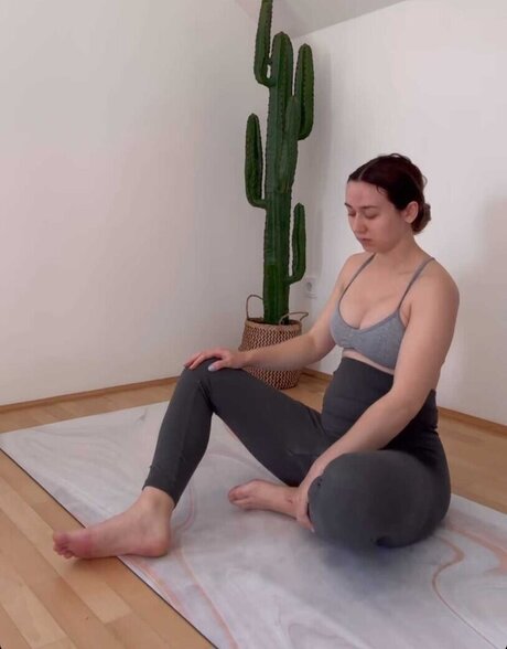 thick solo onlyfans pornographic archive