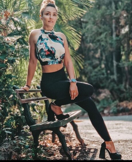 Regina Hixt sex actress images