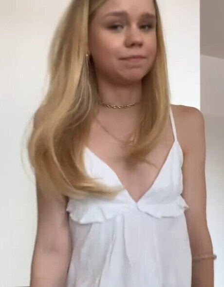 anime babe onlyfans beautiful nude pic
