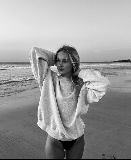 Lili Hamann free star pics