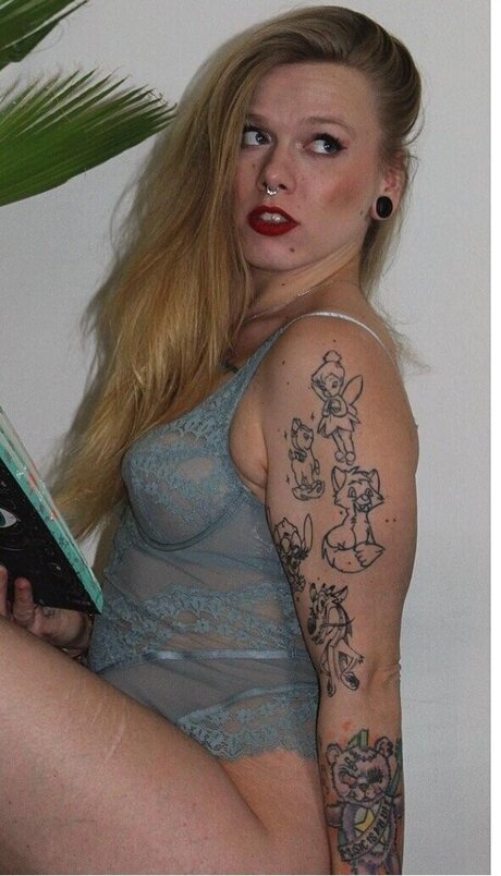 vanny flowerchild perfect model pics