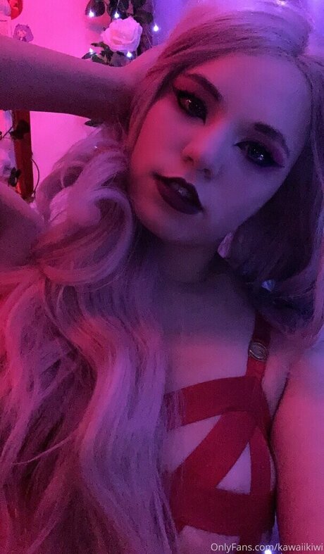 Kawaiikiwicosplay pornstar free picture