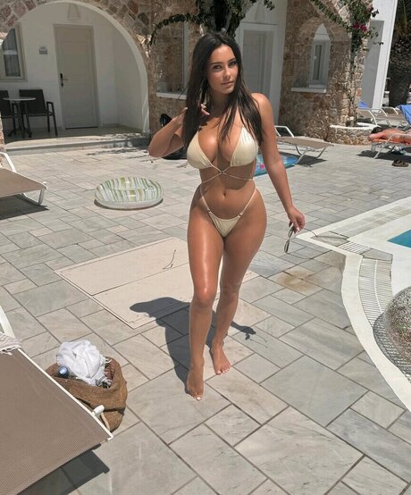 Maddison Maye model nudes pics