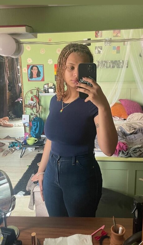 Lexcova star sexy images