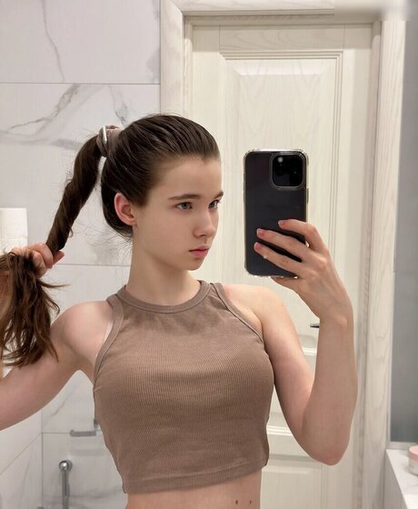 Catyfirst star pretty pic