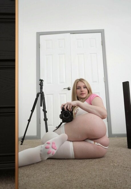 shemale fucks girl onlyfans erotic picture