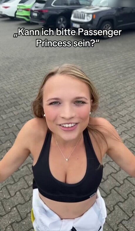 very skinny onlyfans porn gallery