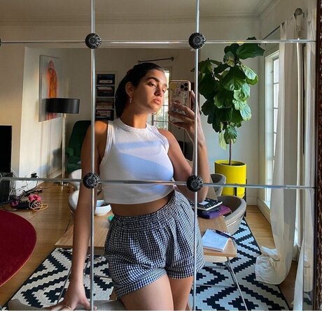 Geraldine Viswanathan nudes actress image