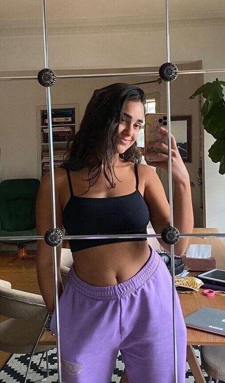 Geraldine Viswanathan pornstar nude photos