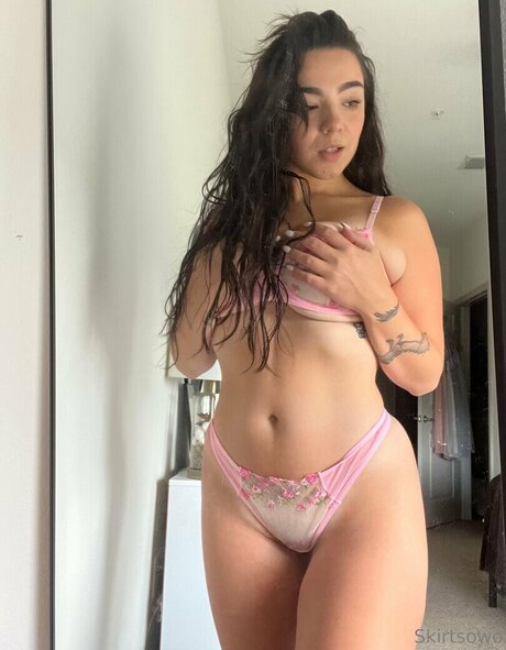 skirtsowo pornstar perfect pics