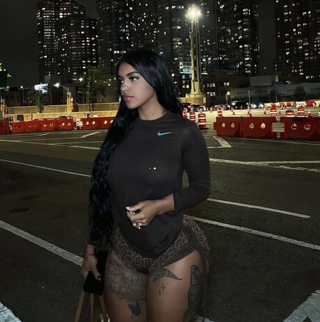 Yinett Baez model sex pic