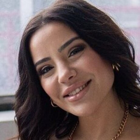 Leyla Lahouar star free pics