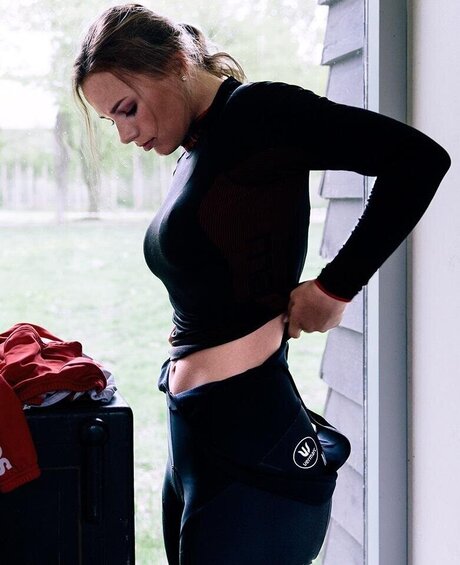Puck Moonen erotic star images