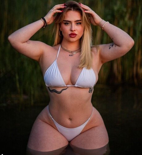 Luisa Fr h pornstar hot pics