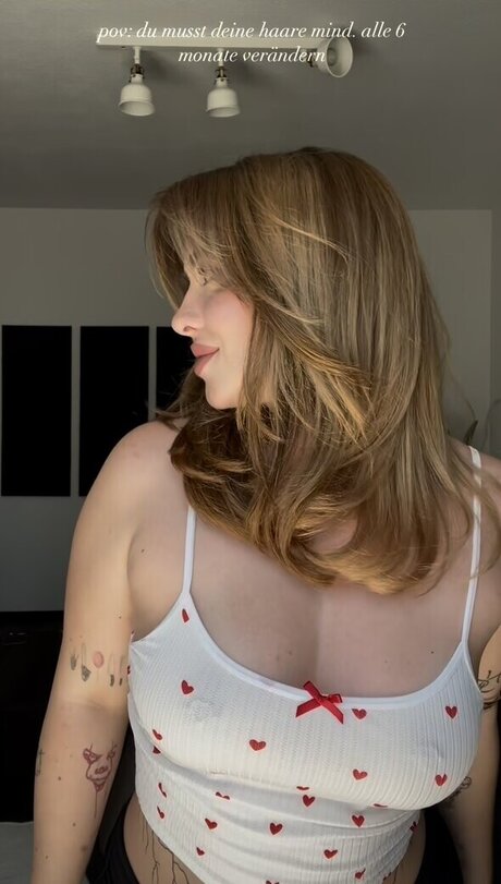 Luisa Fr h sex model image