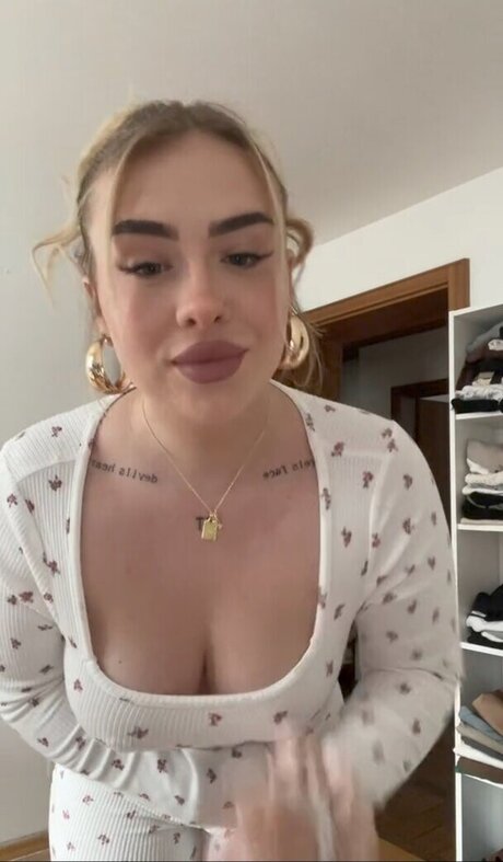 Luisa Fr h sex actress img