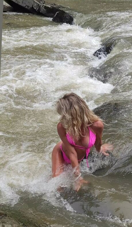 marianna  happy naked actress photos