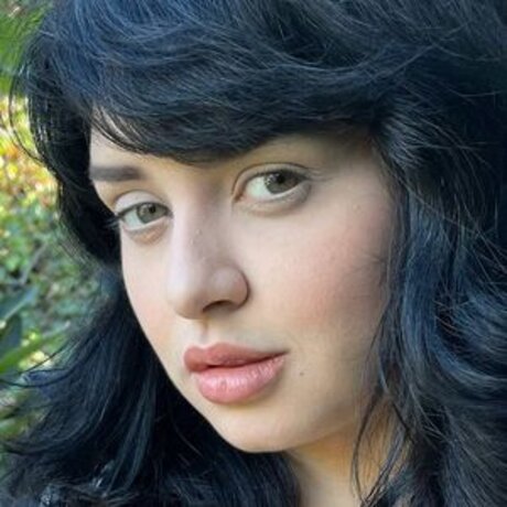 Leda Lotharia hd actress photos