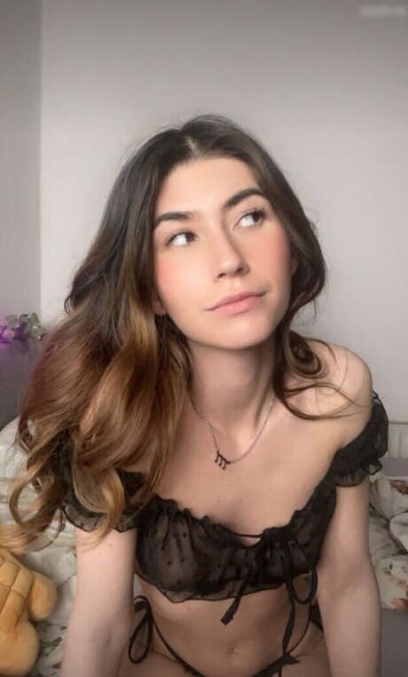 Elenafee nude actress pictures