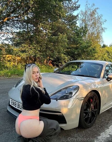 Hollssx pornstar nice pics